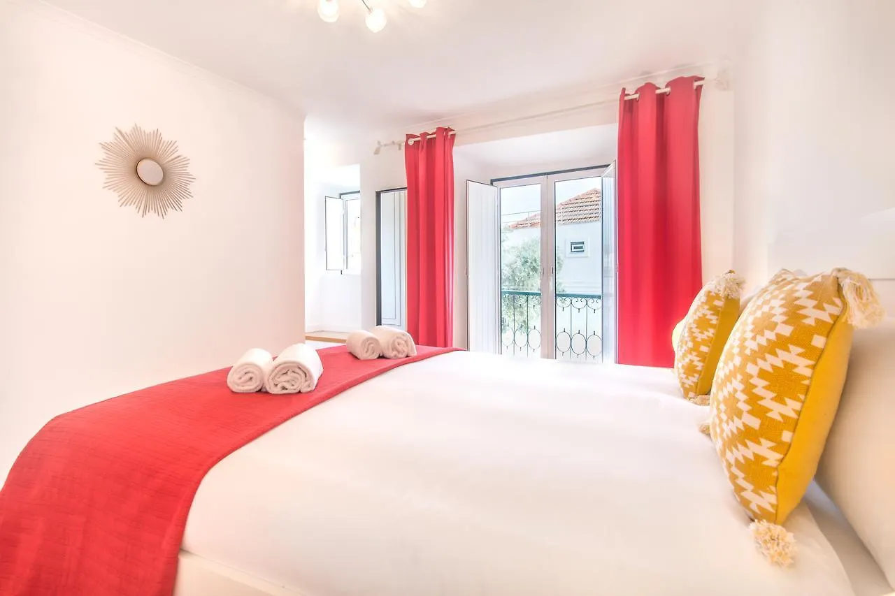 Alfama Lovely Duplex Appartamento Lisbona
